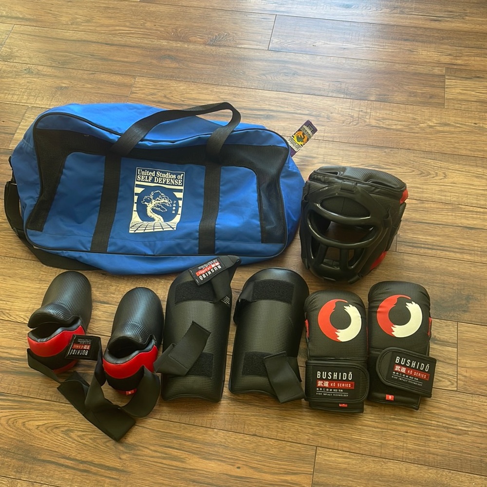 Like New Condition Bushido Gear sparring